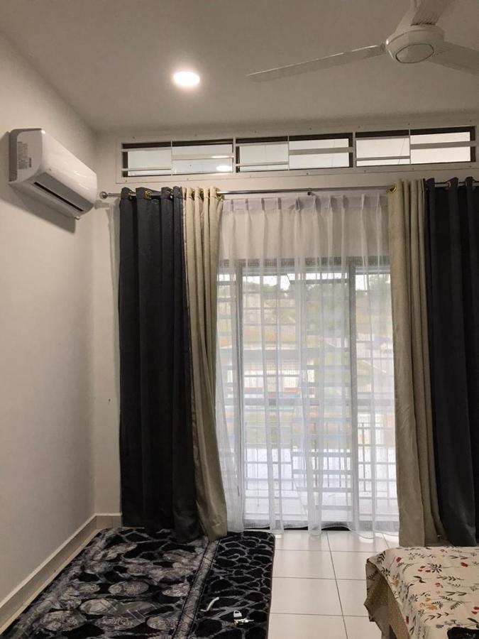 Baituljannah Homestay Batu Pahat Luaran gambar